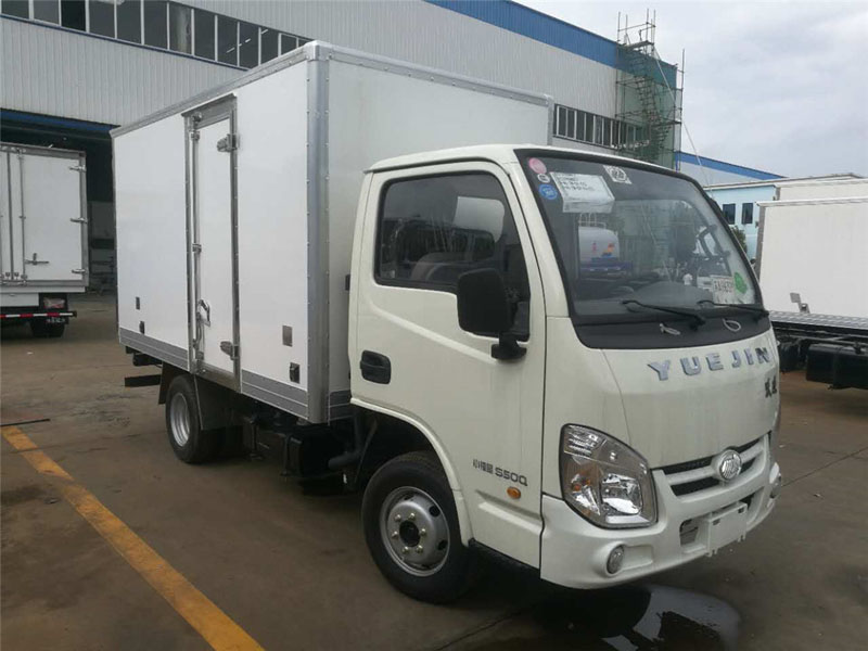 跃进NJ5032XLCPBGBNZ2型冷藏车