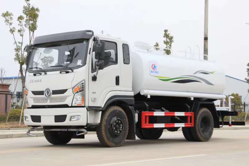 东风新款12吨洒水车