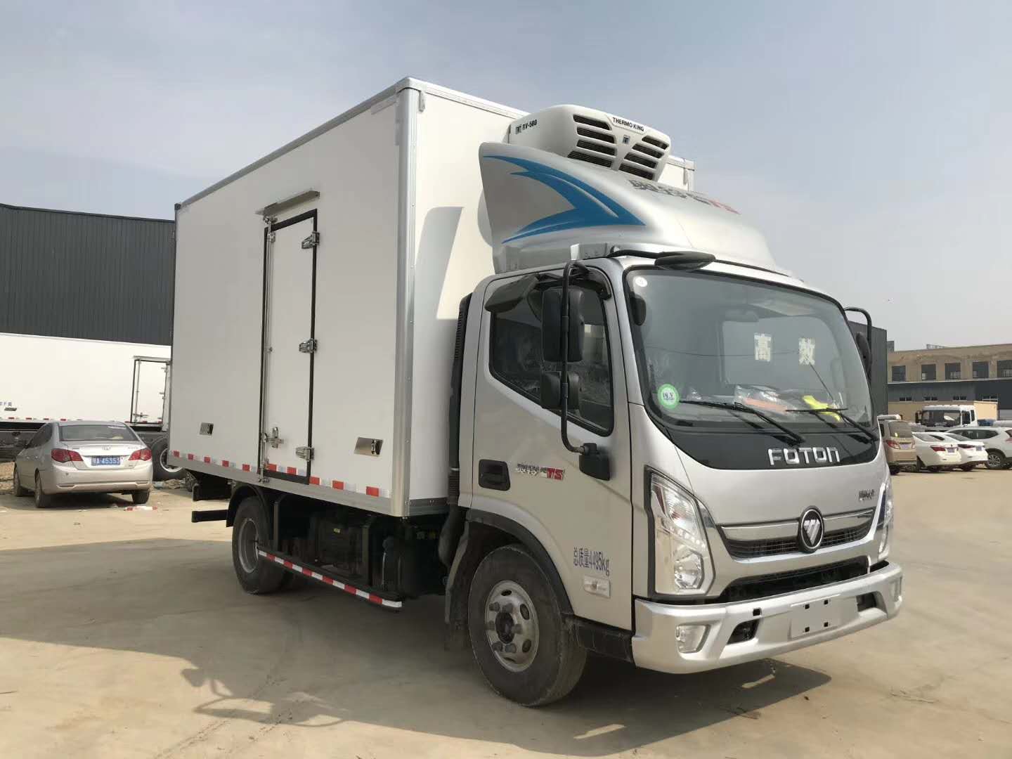 奥铃18立方CTS冷藏车