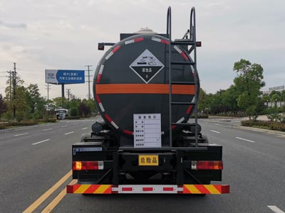 程力牌CL5320GFWC6型腐蚀性物品罐式运输车