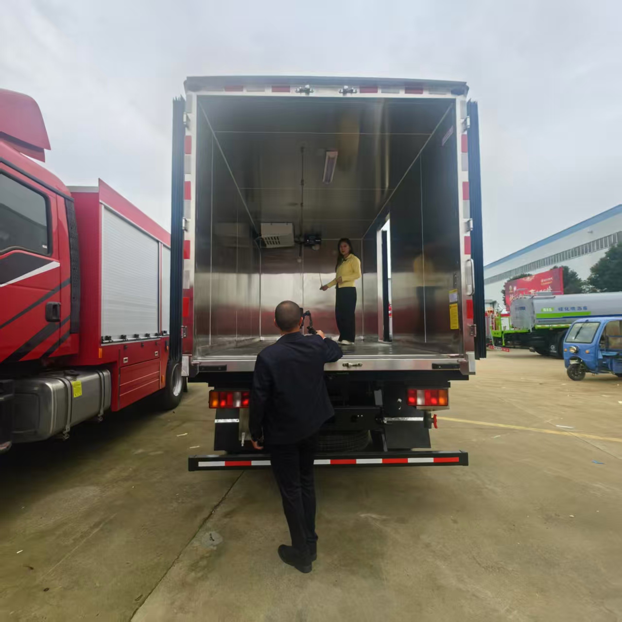 /202512/1767169232_c5e532f85be1782fcca8.jpg