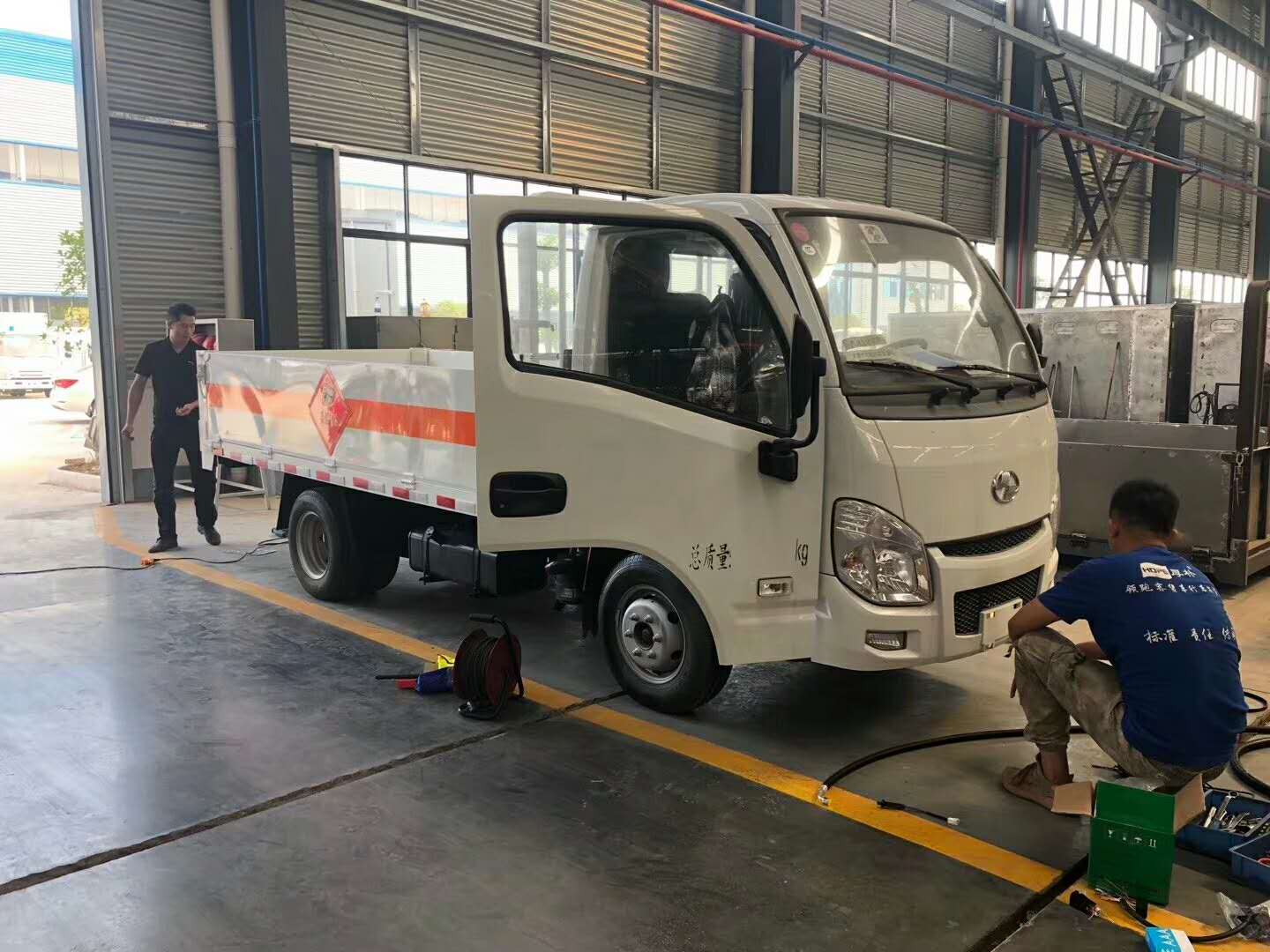 辽宁丁总订购的跃进汽油版运输车发车