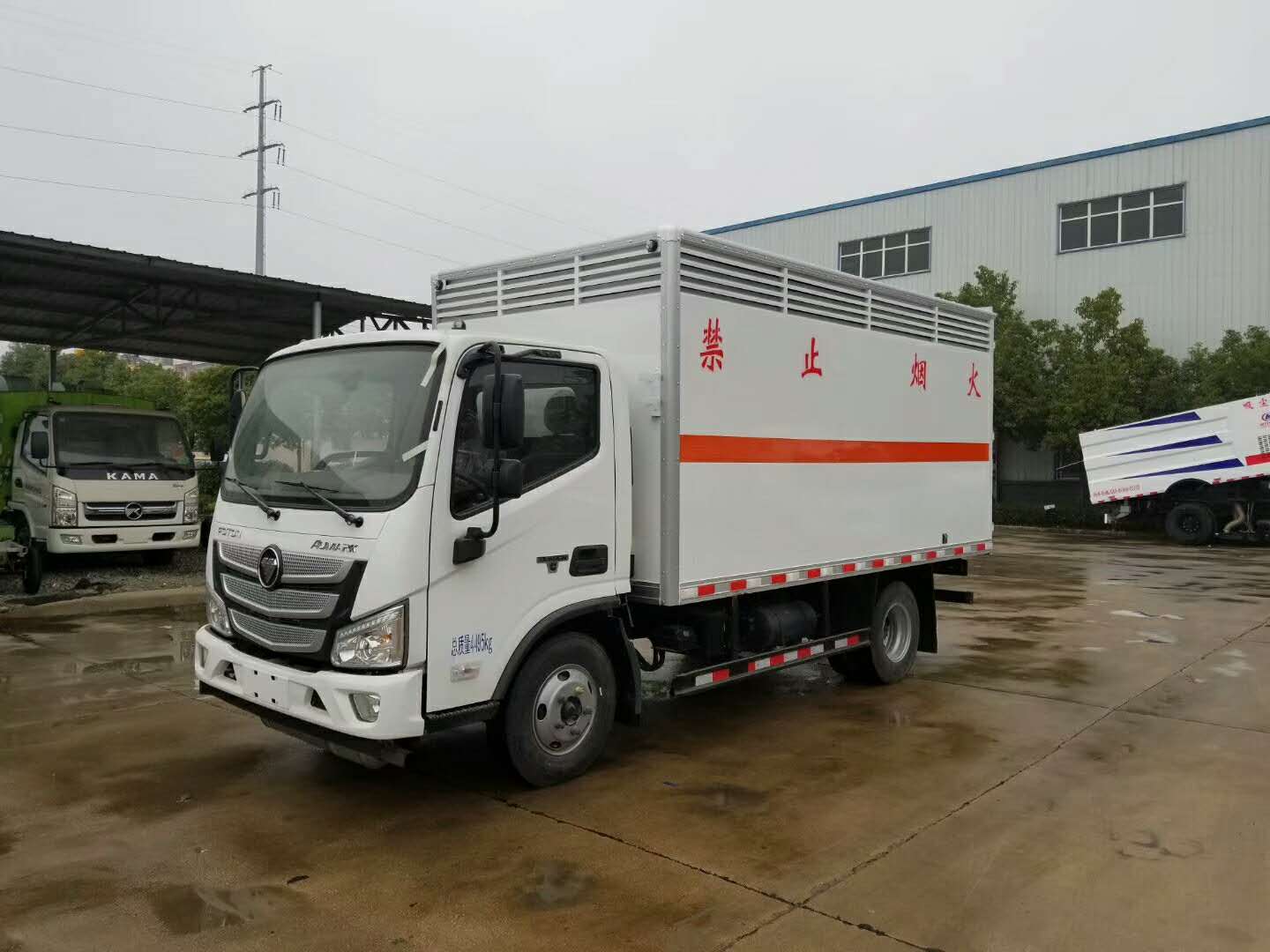 车主们注意啦！危货车行驶路面净高更新啦！