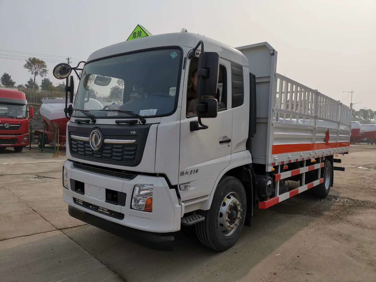 /202512/1767172113_a605a93bbdd6cb1be50d.jpg