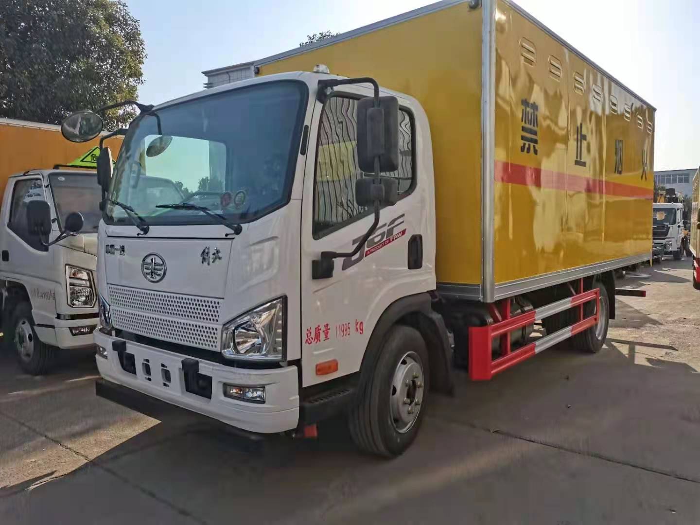 解放J6F国六5米1防爆车