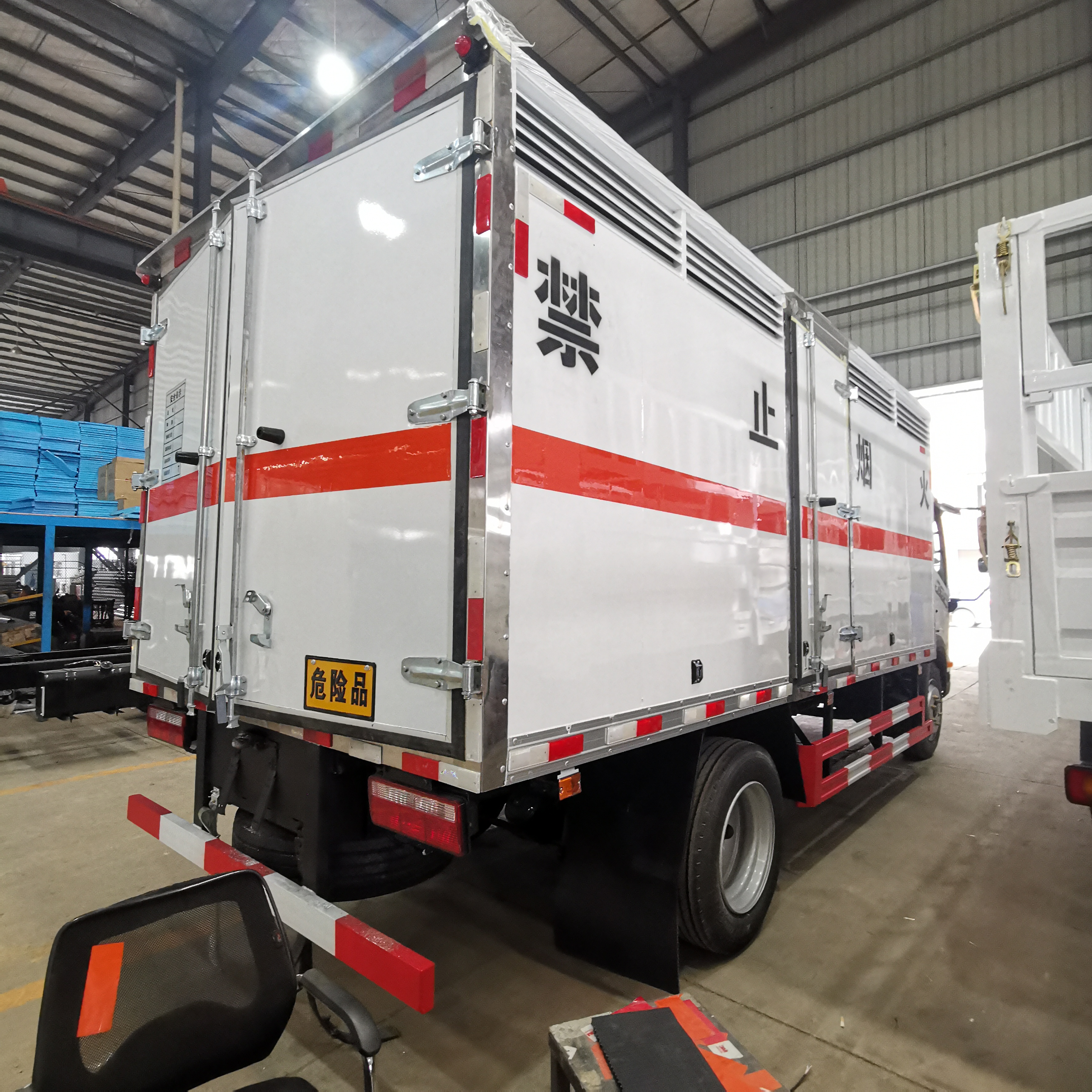/202512/1767172496_4ce1523d61327031ab07.jpg