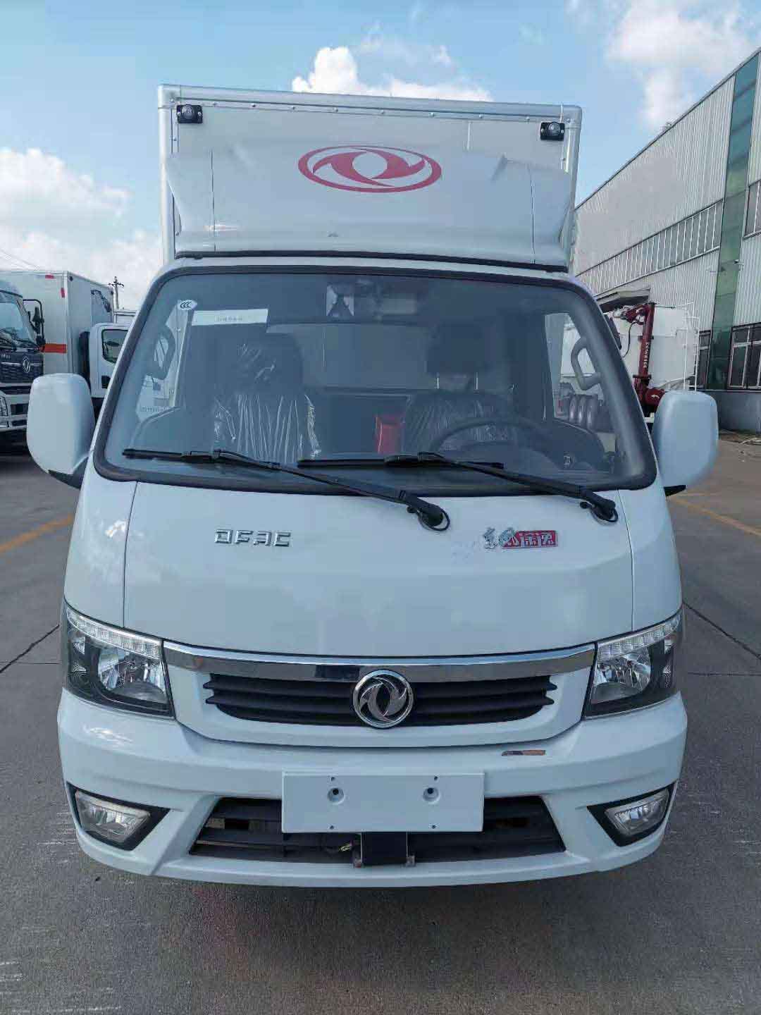 小型危货车辆进入城区，还看东风途逸国六危险品车