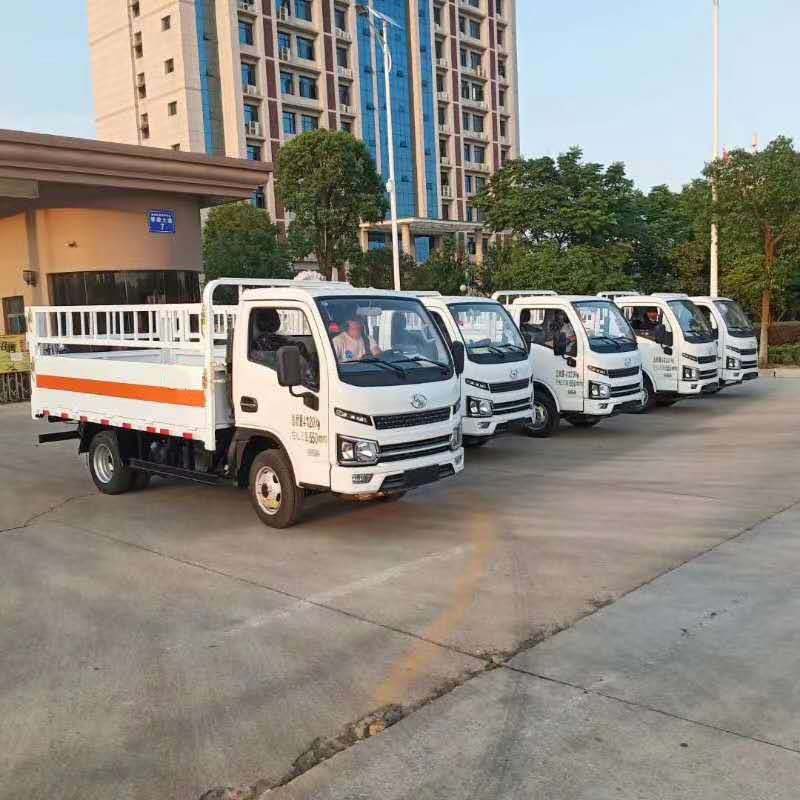 河北梁总订购五台跃进福运S80国六气瓶运输车