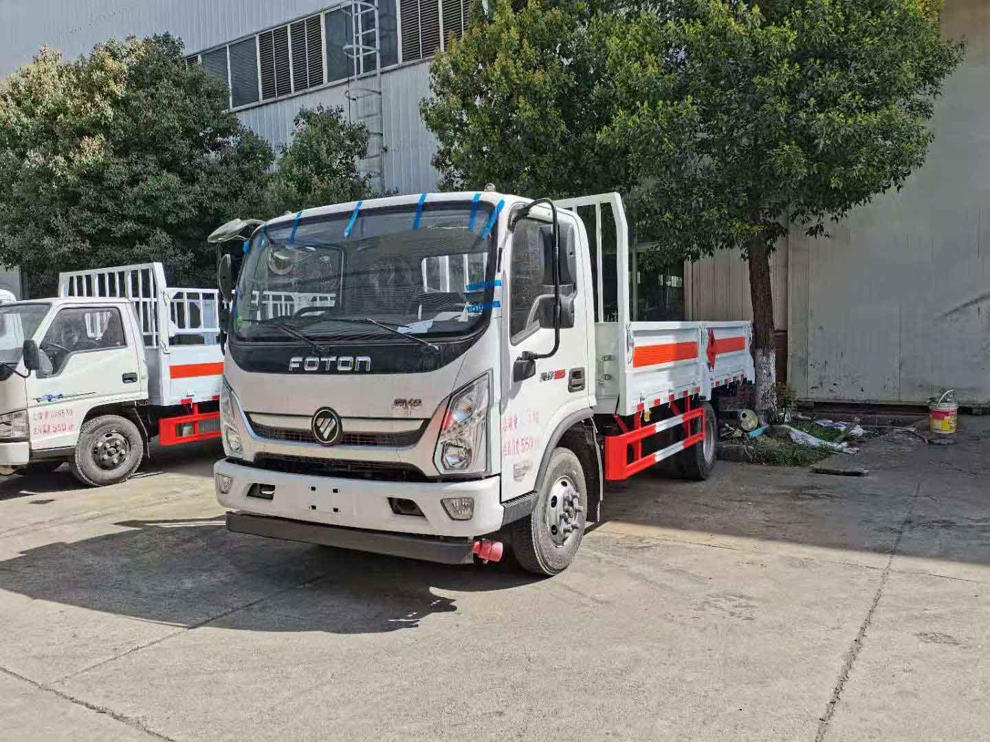 福田国六4米2黄牌气瓶车