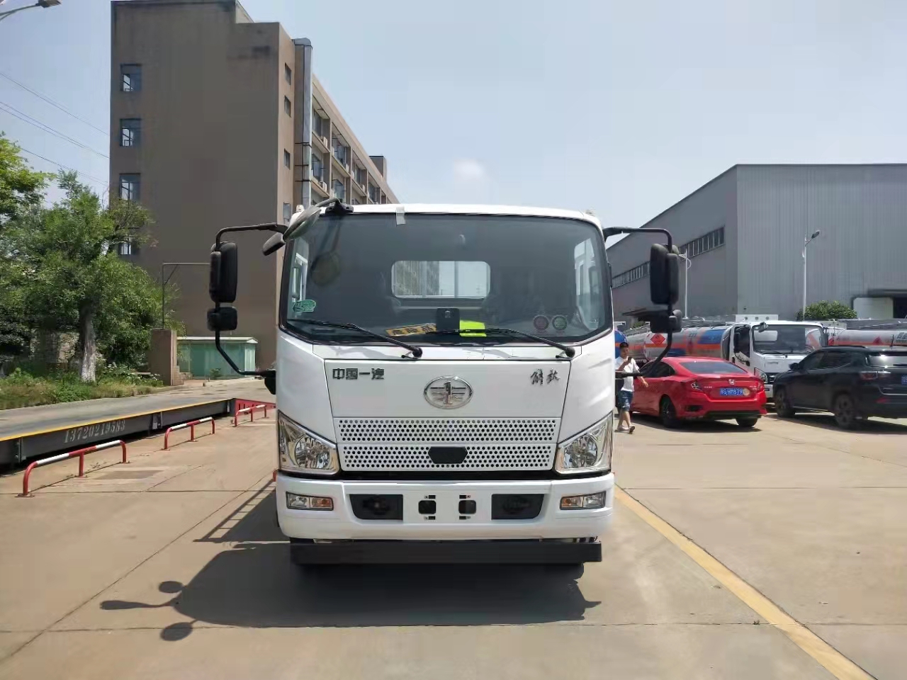 5米1解放J6F国六丙烷运输车