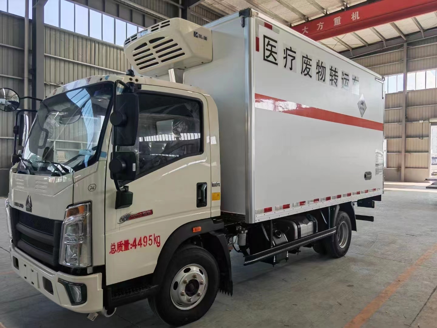 重汽豪沃国六蓝牌医疗废物转运车