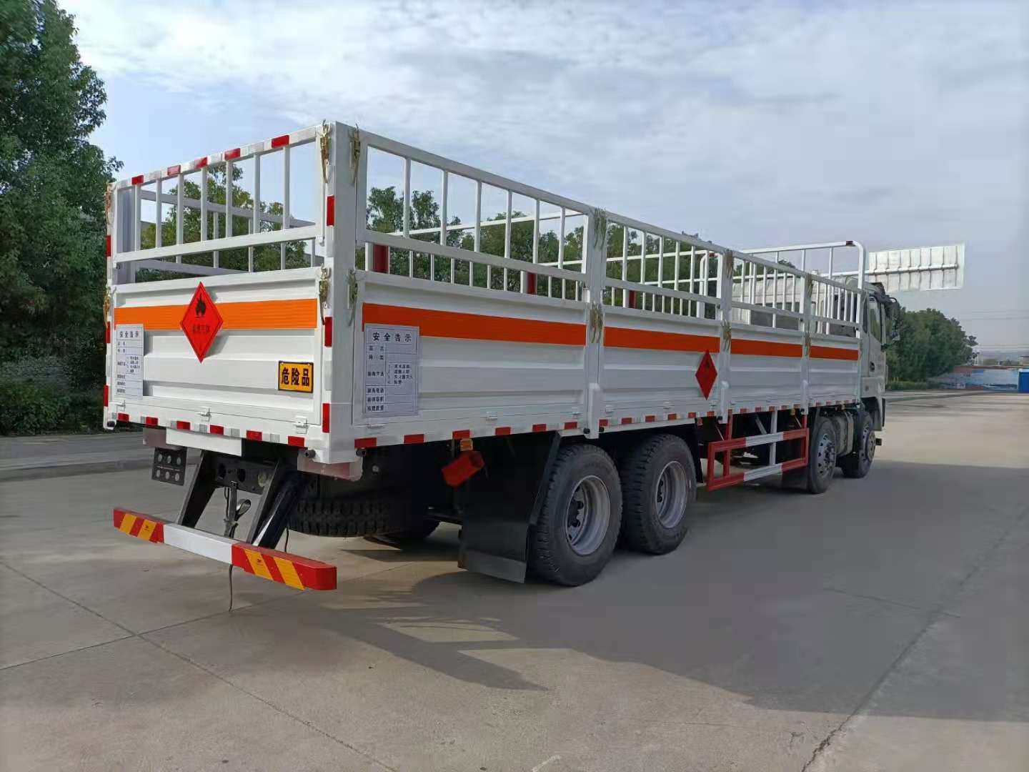 /202601/1767493705_9783a10f0c00db66b464.jpg