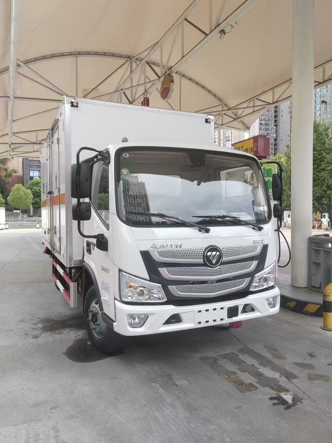 福田欧马可国六毒性及感染性危险品车