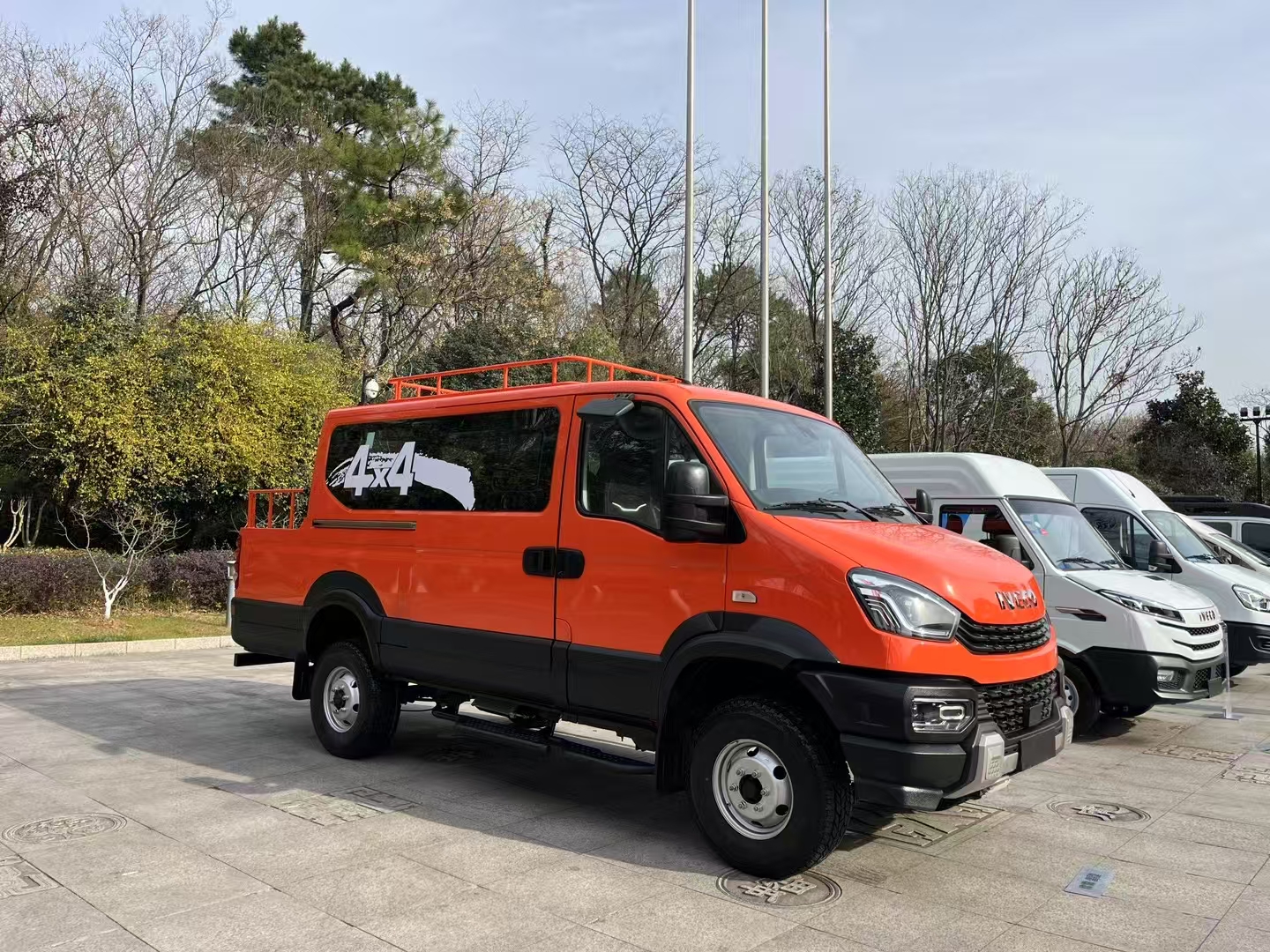 依维柯国六油田专用工具车