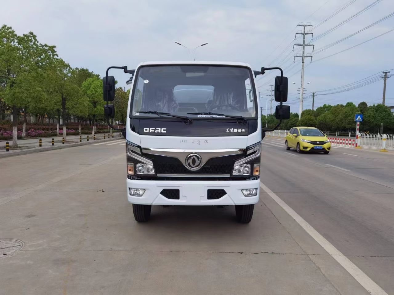 东风福瑞卡7方国六供液车