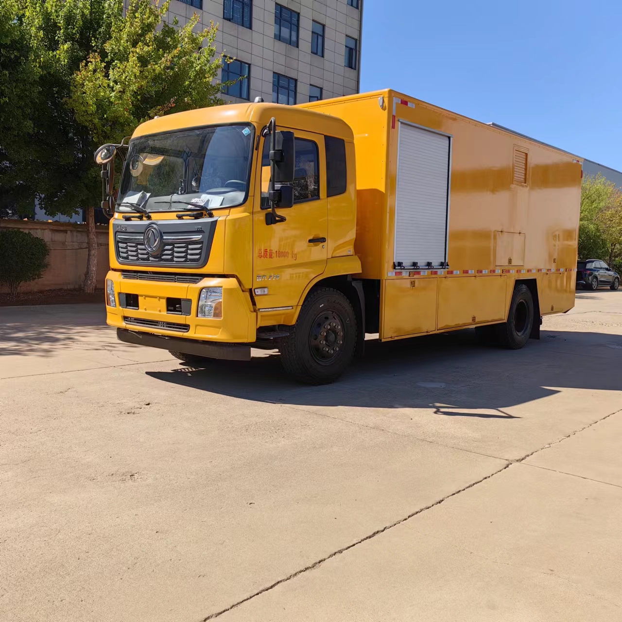东风天锦国六移动式智能油品加注车