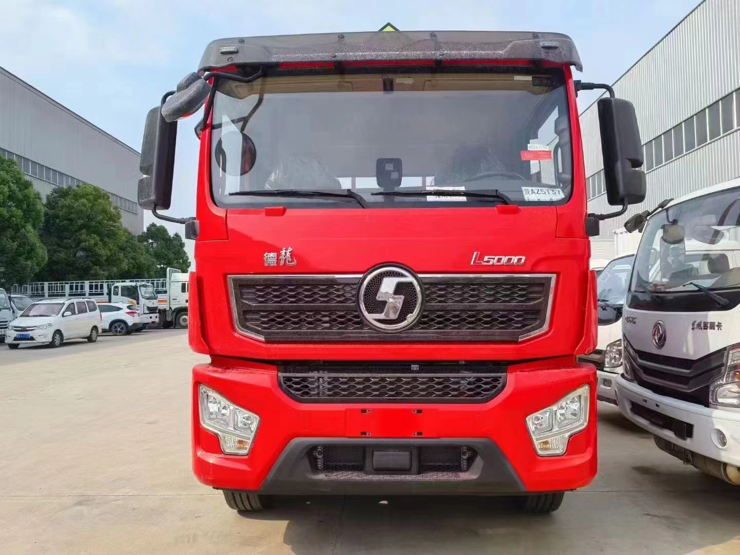 陕汽德龙L5000国六气瓶车