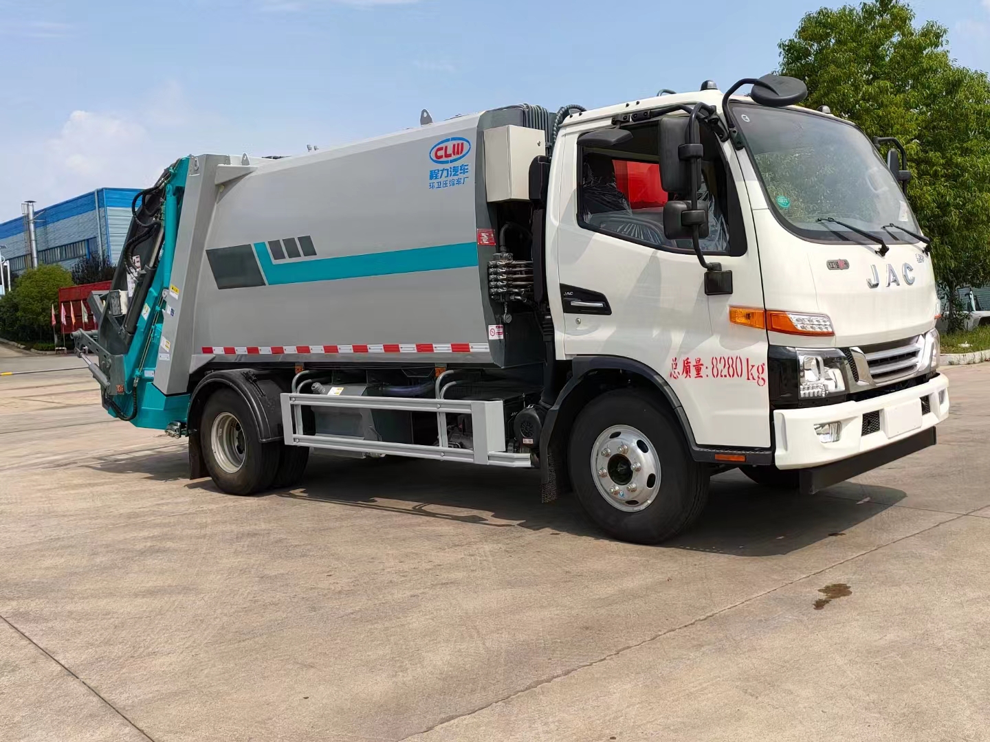 高性价比车——江淮骏铃V7国六8方压缩垃圾车