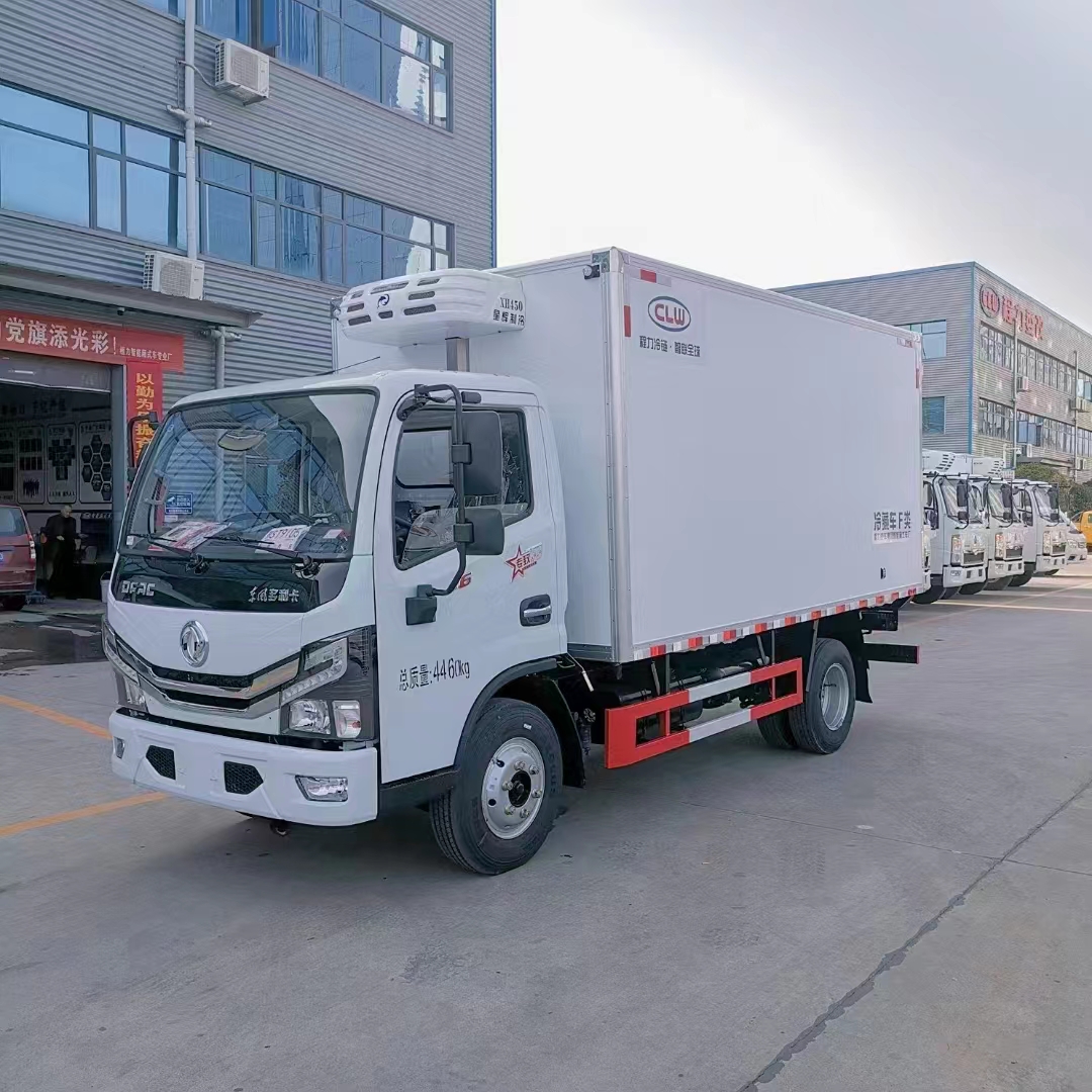 东风多利卡国六蓝牌冷藏车