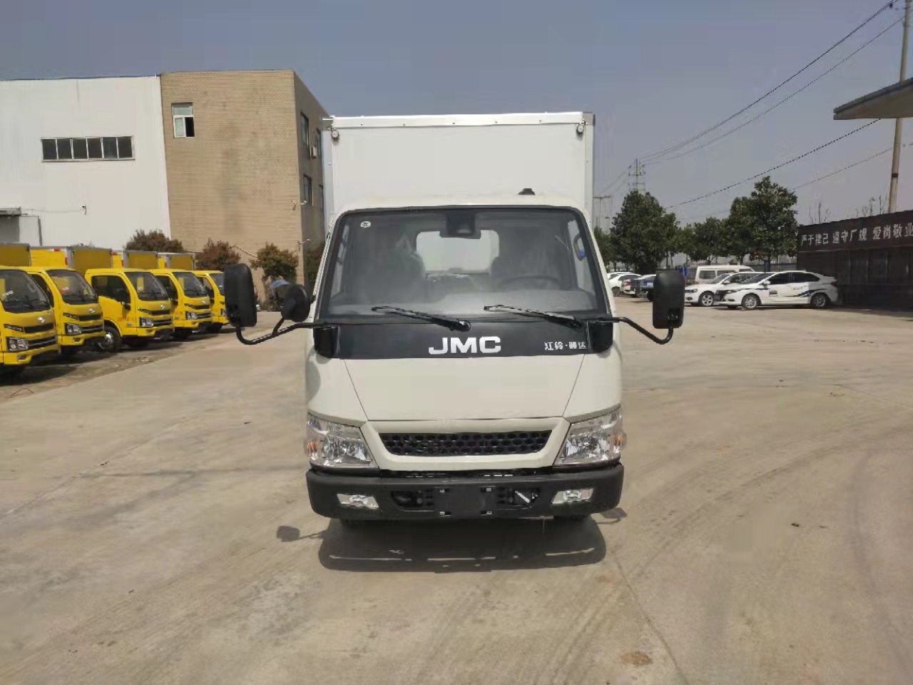 江铃拉烟花爆竹蓝牌危险品车