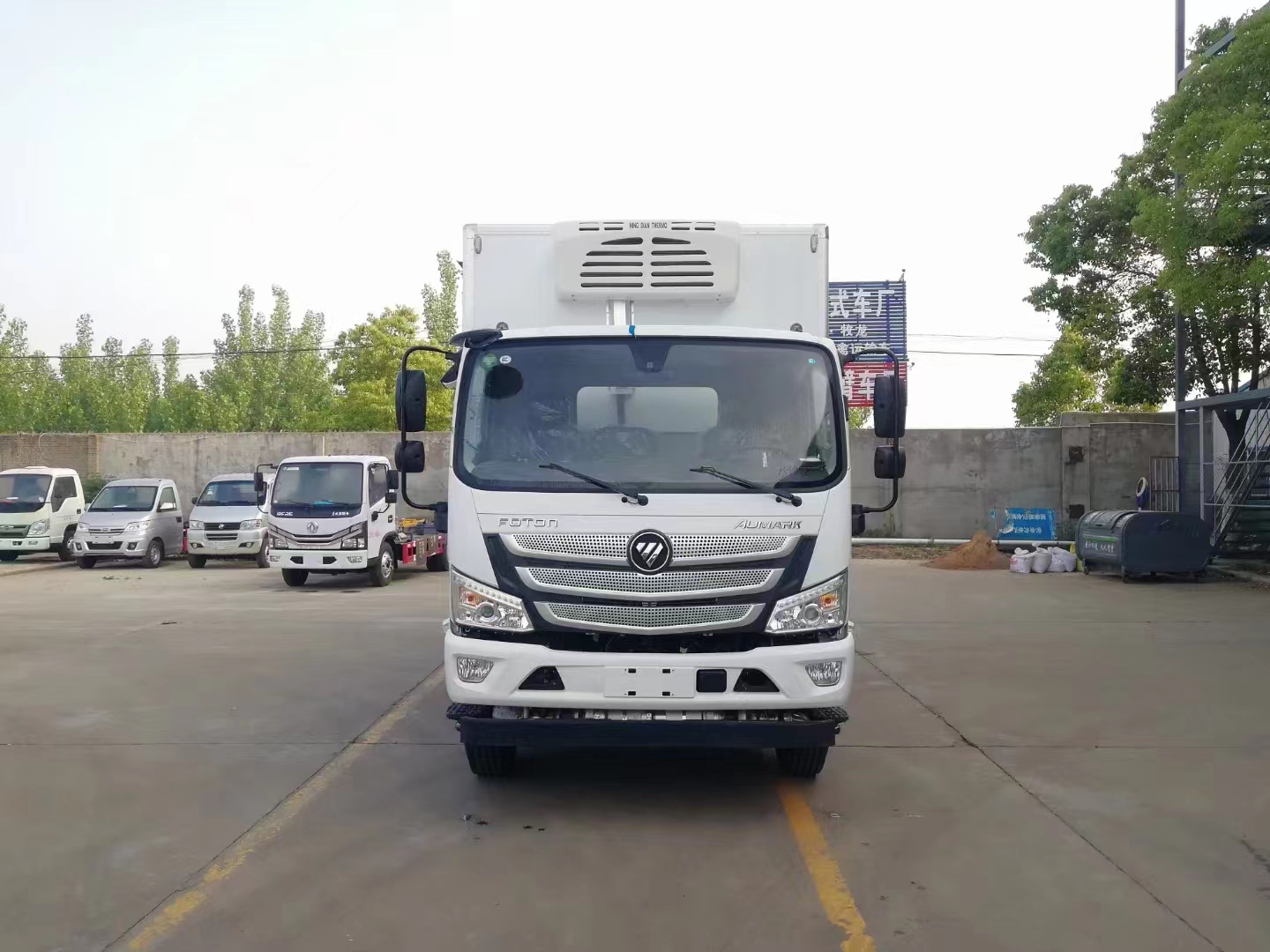福田欧马可国六黄牌医疗废物转运车（带前开侧门）
