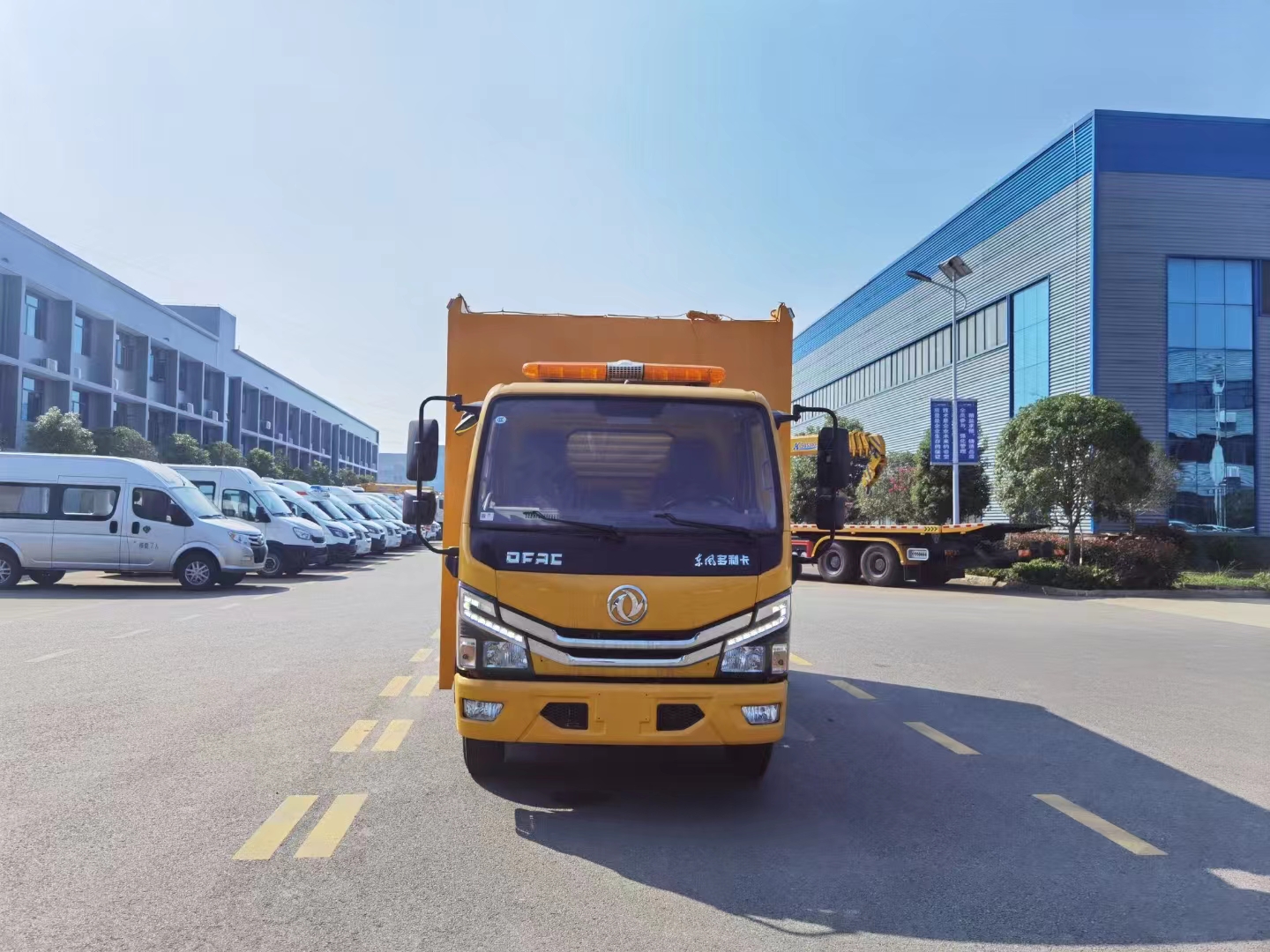 东风多利卡国六工程救险车