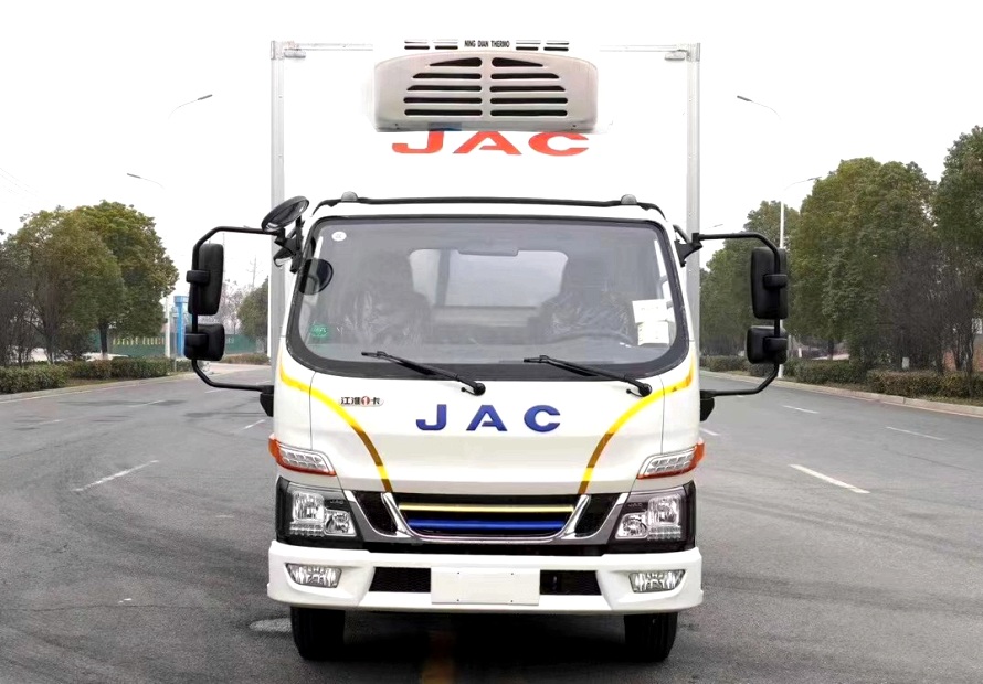 4.2米江淮聚宝盆混动冷藏车