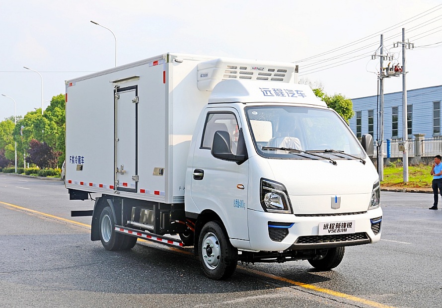 3.8米吉利 锋锐V5E纯电动冷藏车