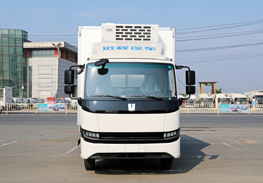 4.2米吉利续航600公里电动冷藏车