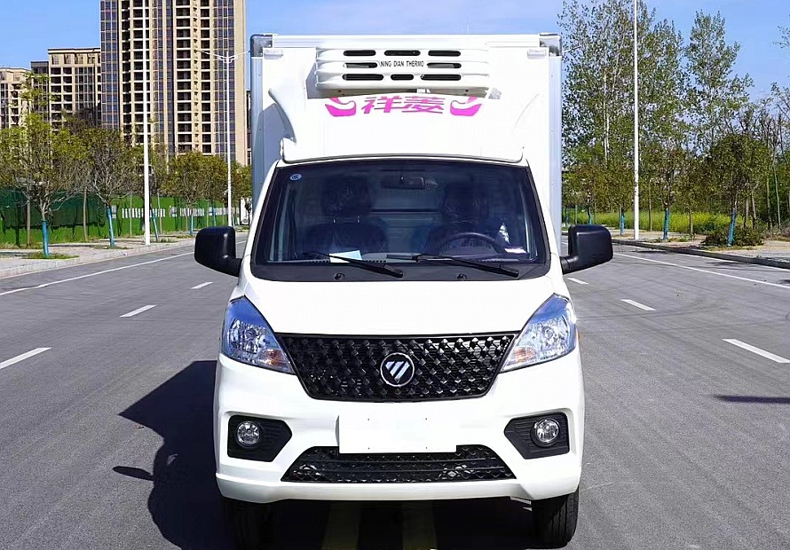 2.8米福田祥菱V1纯电动冷藏车