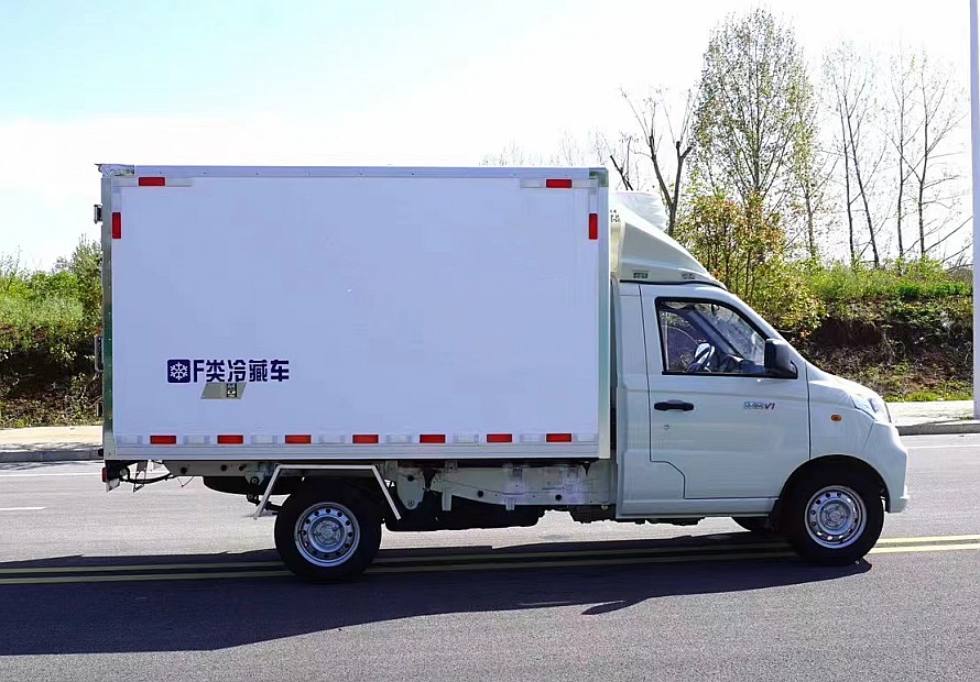 2.8米福田祥菱V1纯电动冷藏车