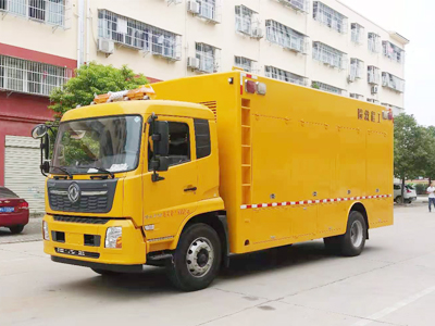 应急救援车